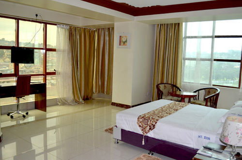 Mt. Zion Hotel Annex Kampala Esterno foto